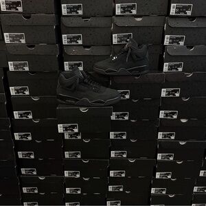 JORDAN 4 RETRO “BLACK CAT” SZ 8.5
